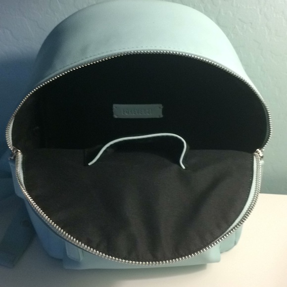 FOREVER 21 LIGHT BLUE MINI BACKPACK - Picture 4 of 4